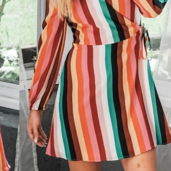 Striped Wrap  Dress‎ - Picture 16 of 16